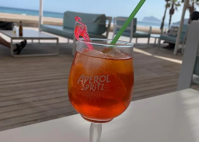 Gabriel Céntrico A 300 Metros Del Mar *